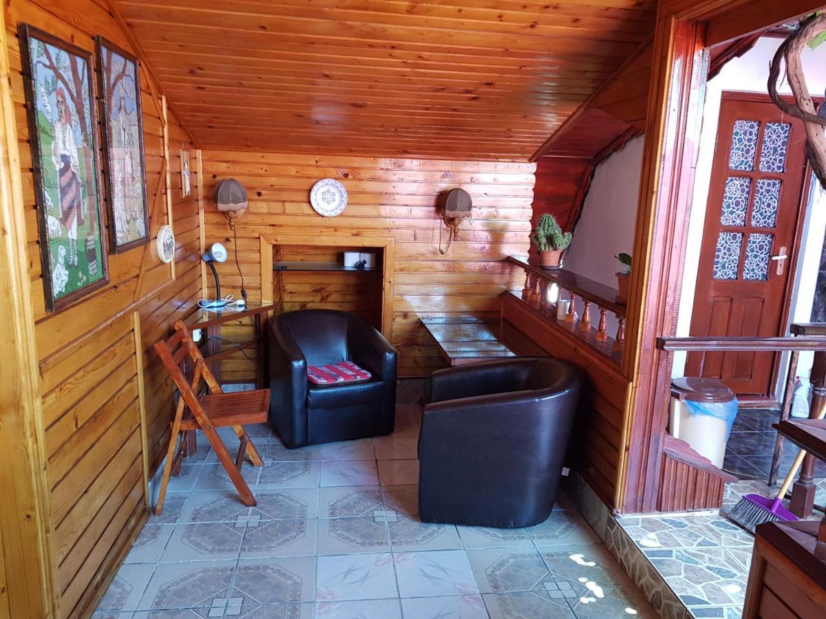 Casa Simona Ξενοδοχείο Două Mai Εξωτερικό φωτογραφία