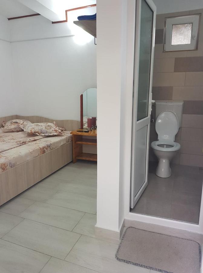 Casa Simona Ξενοδοχείο Două Mai Εξωτερικό φωτογραφία