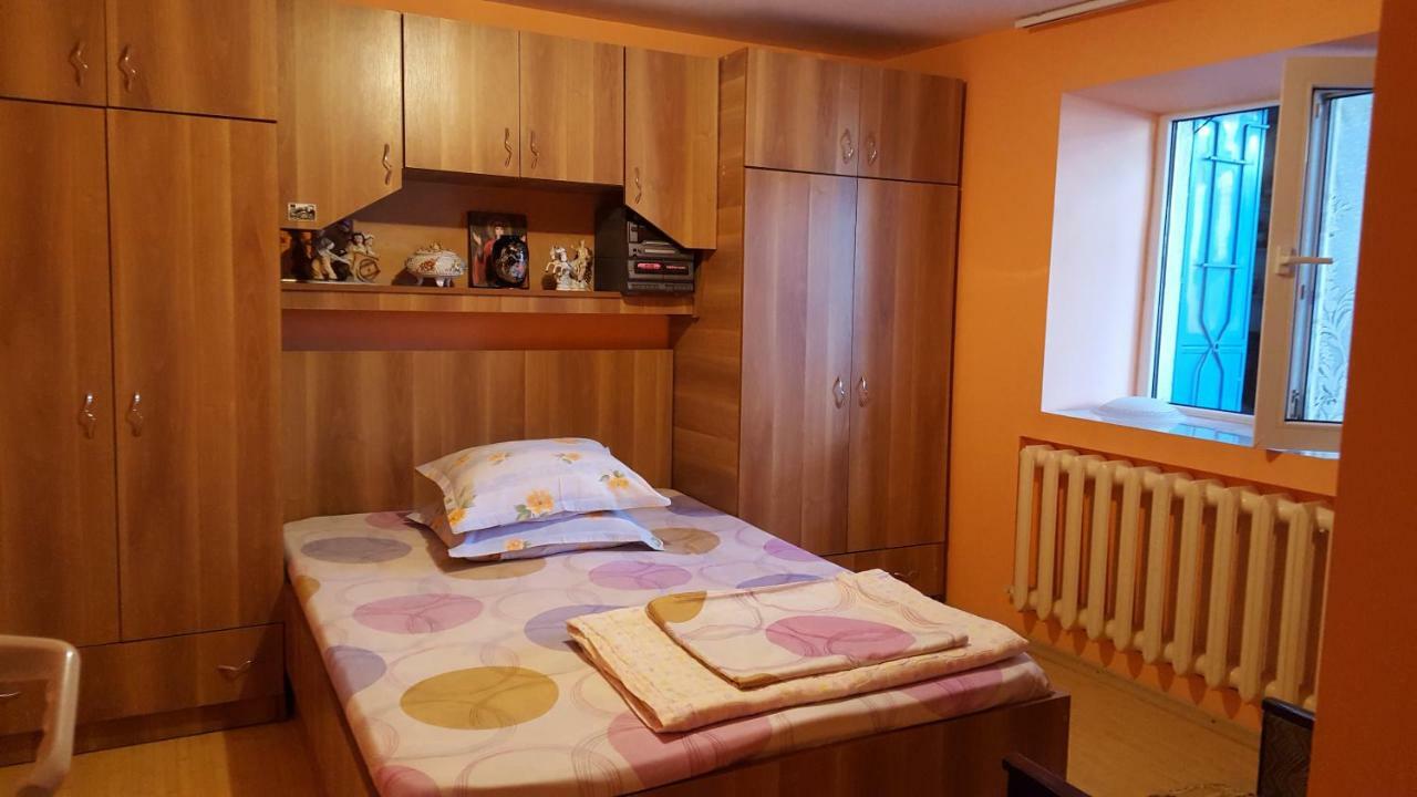 Casa Simona Ξενοδοχείο Două Mai Εξωτερικό φωτογραφία